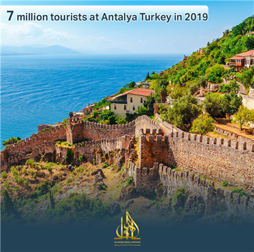 أنطاليا التركية تستقبل 7 ملايين سائح في 2019