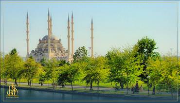 مسجد سبانجي او مركز جامع في اضنة    